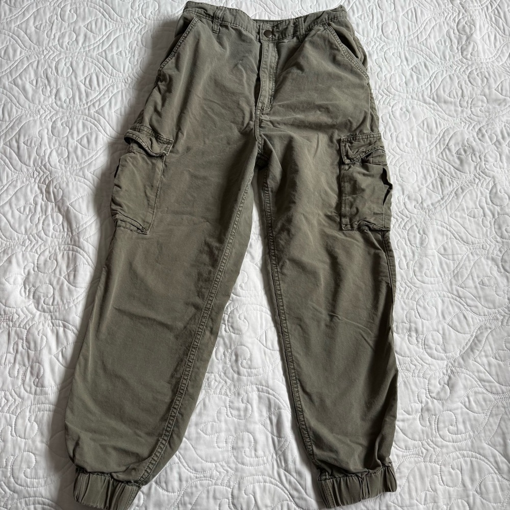 Abercrombie & Fitch Khaki Army Green Cargo Utility Jogger Pants Women Medium EUC - Picture 2 of 11